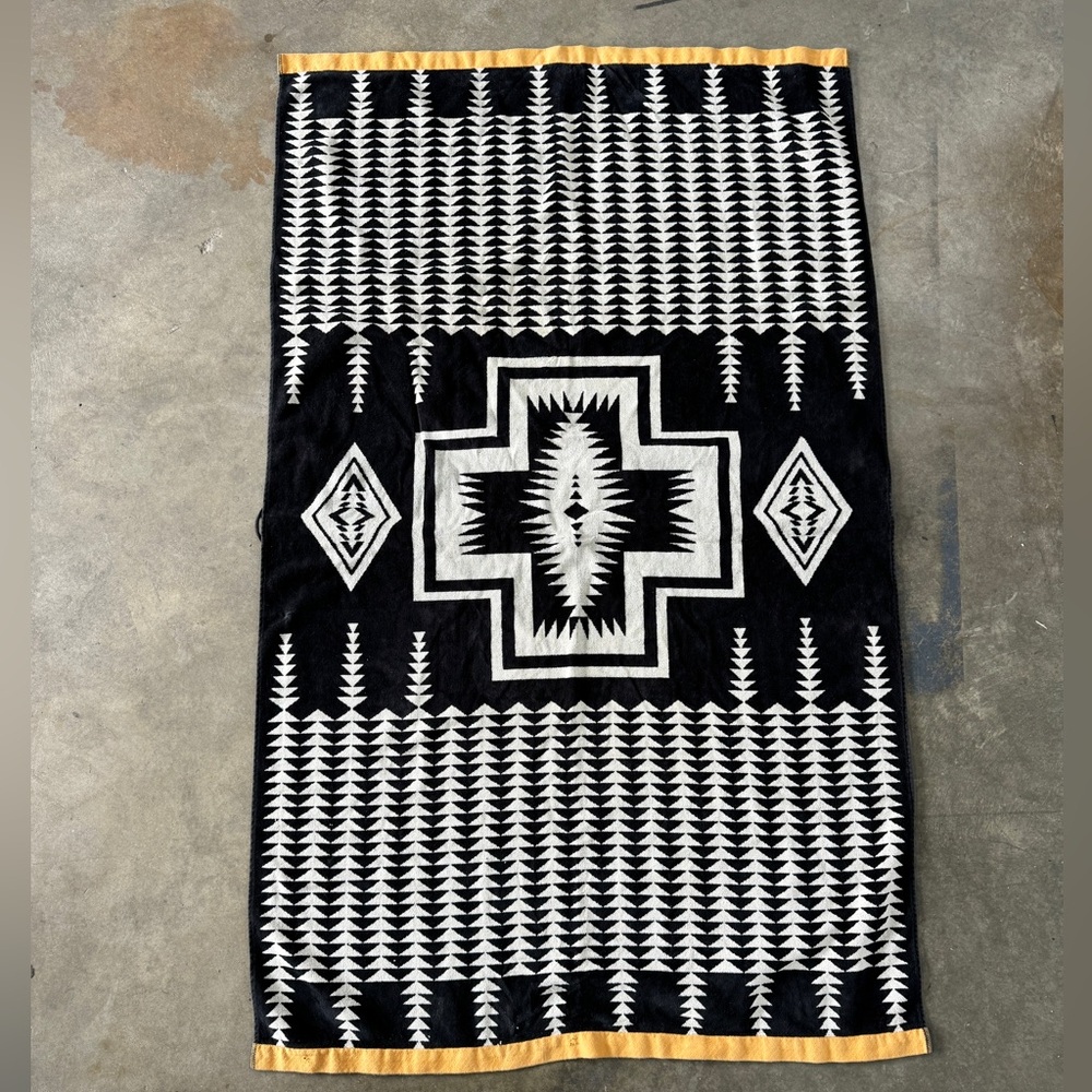 Pendleton Towel